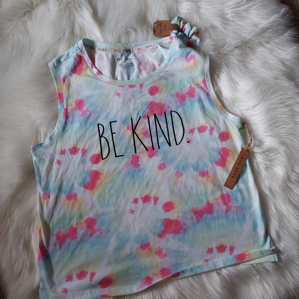 BNWT Rae Dunn Be Kind Tank XL
